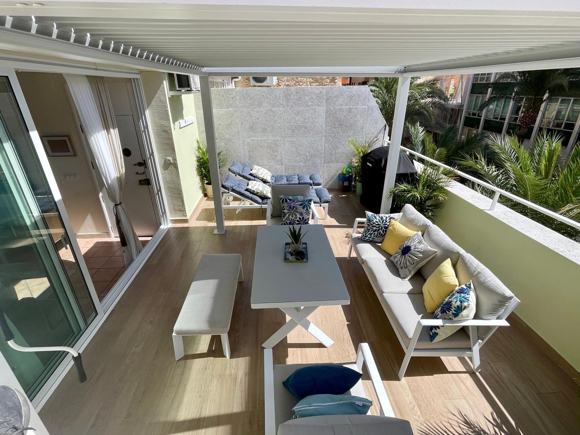 Gran Atico Con Terraza En El Centro De Alicante Ngoại thất bức ảnh